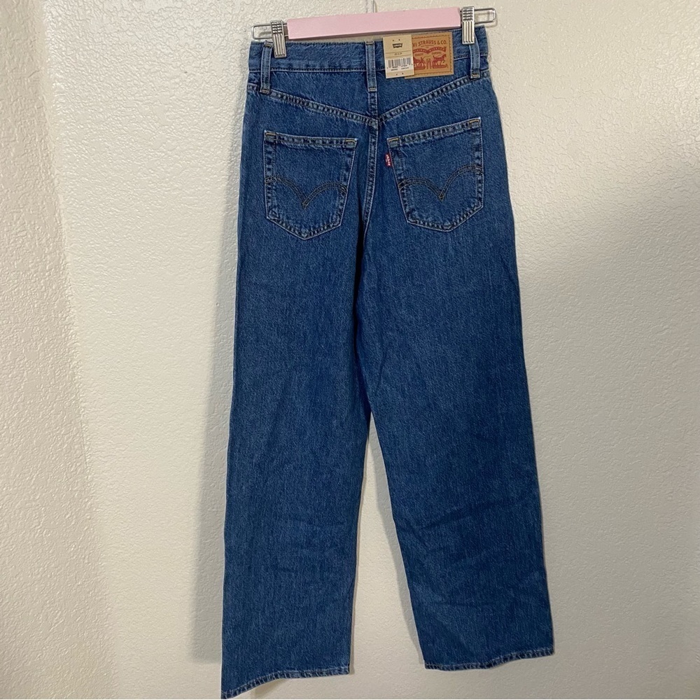 Levi’s High Wasted Straight Jeans - Picture 2 of 6
